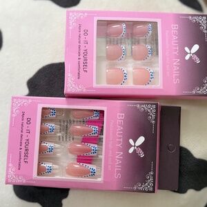 Fake press on nails set